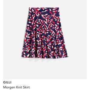 Size medium flowy skirt. Elastic waist. Comfy.